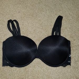 NWOT Pink VS date plunge STRAPLESS push up